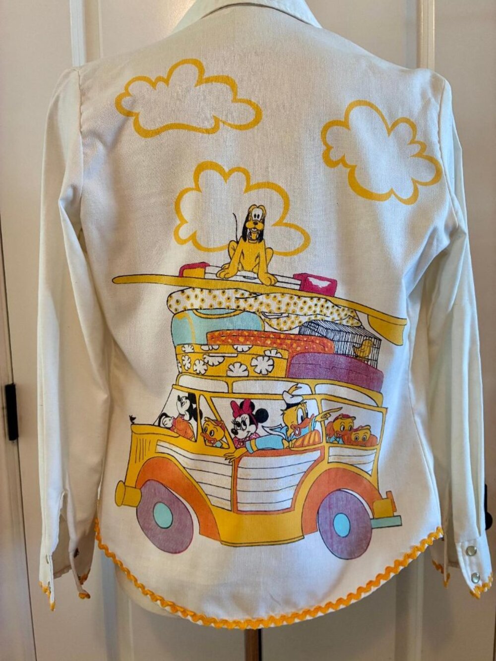 Vintage Kennington Disney Shirt-XS-Collectible-!970's-Micky, Goofy, Donald